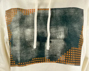 Crop Hoodie in Ivory with Orange & Mud Print szM